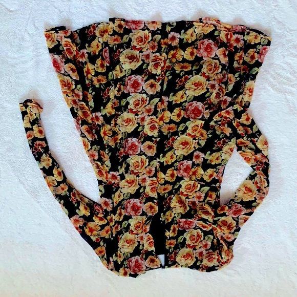 Yellow Rose Dress - Picture 4 of 4